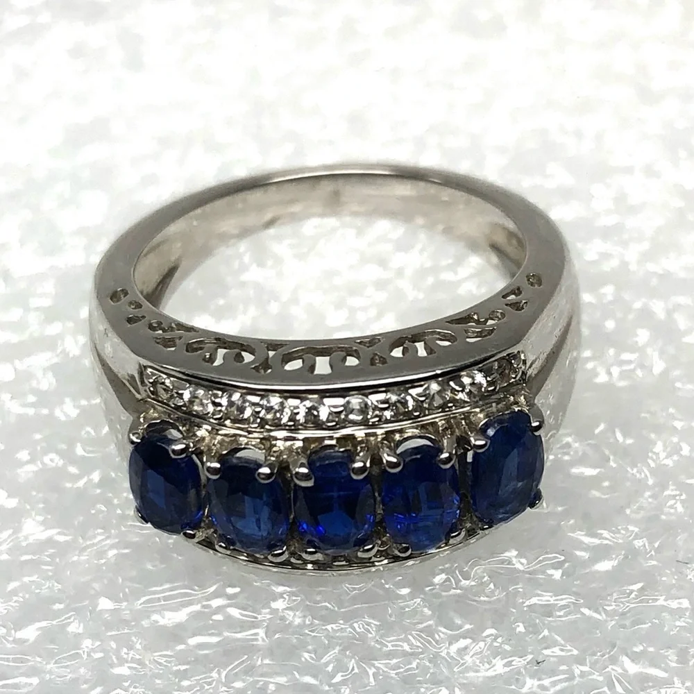 Blue Tanzanite & Zircon Sterlng Silver Ring